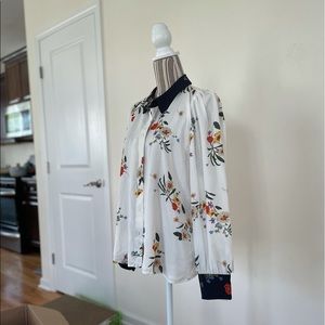 NWOT Vince Camuto Floral Blouse XL